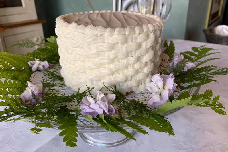 Moosehead Lake Maine Elopement Wedding Cake